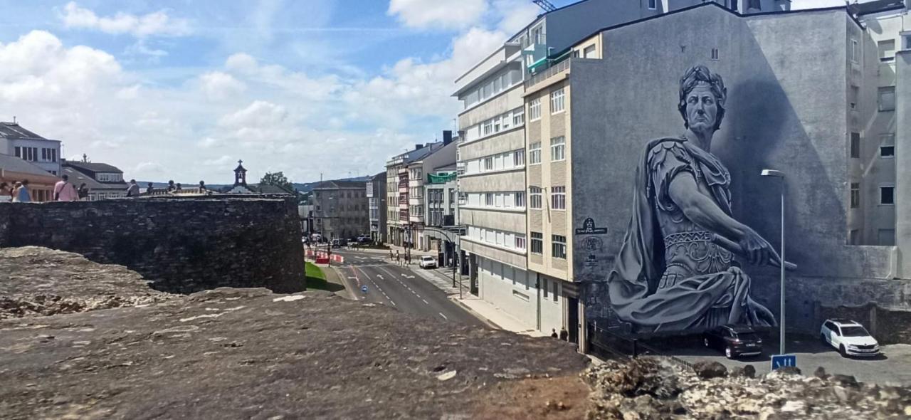 Adarve, Con Parking Y Vistas A La Muralla Луго Экстерьер фото